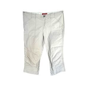 Unionbay Women’s Size 11 Beige Capri Pants 100% Cotton Casual Utility Pockets